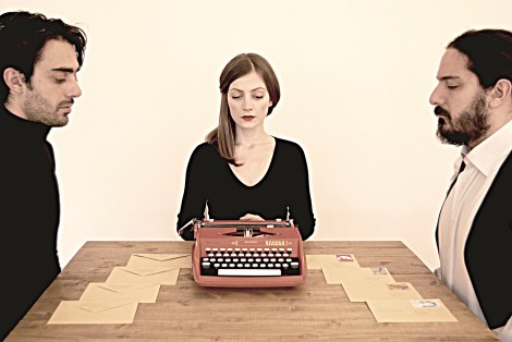 Compagnia_Barone_Chieli_Ferrari-tavolo